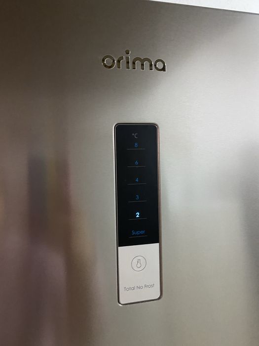 Arca frigorifica orima cinzenta