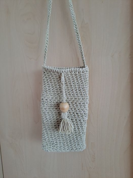torebeczka , etui na telefon z wełny robione na szydełku handmade