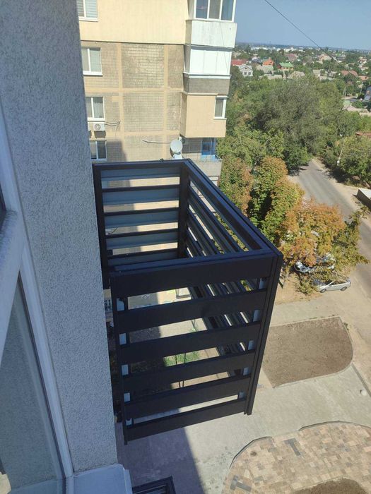 66 метров Продам 3 комн квартиру в ЖК Янтарный с чудесным видом и бомбоубежищем Клочко