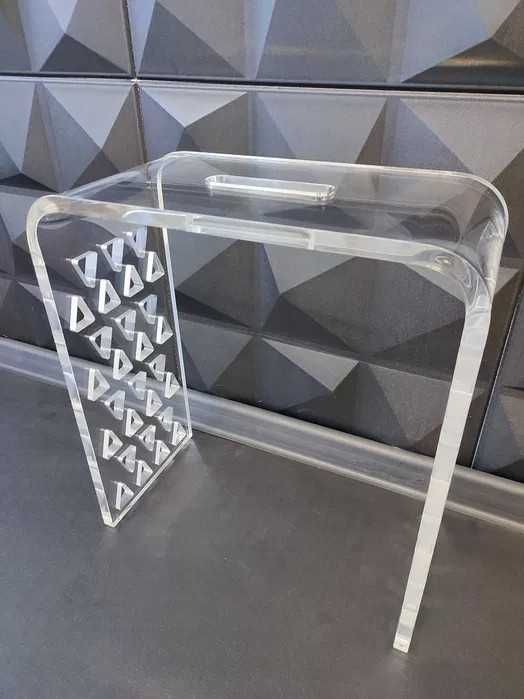 Taboret Kina z rączką / Stołek przeźroczysty Akryl Plexi