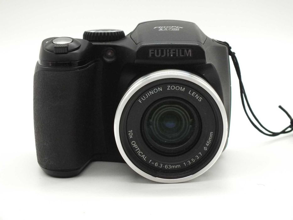 Aparat Fujifilm S5700