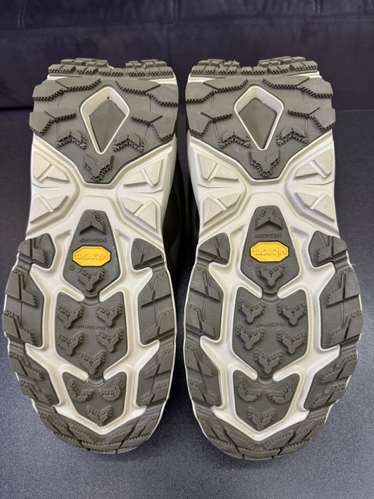 Зимові черевики Hoka Kaha 2 Frost Moc GTX у відмінному стані.