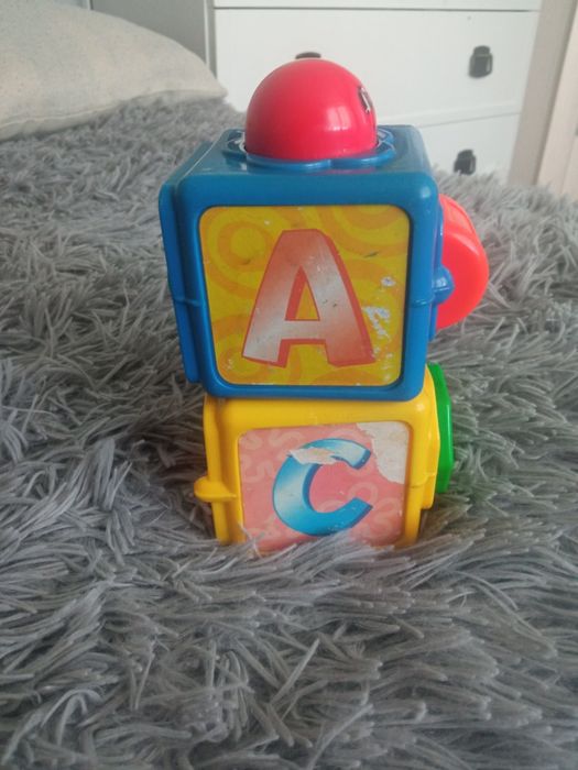 Klocki sensoryczne Mattel