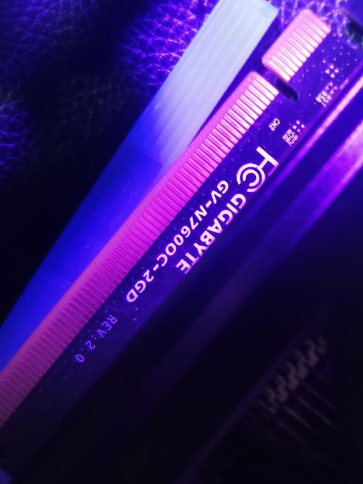 Karta graficzna gtx 770 4gb  -  760 2gb