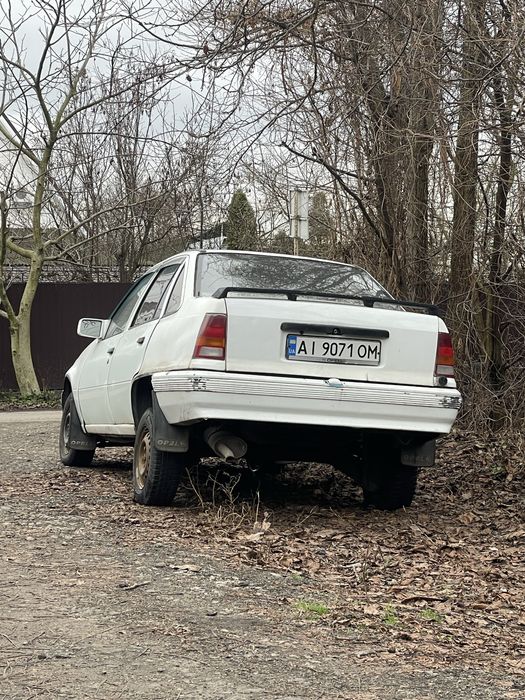Опель кадет 1.8 газ/бєнз