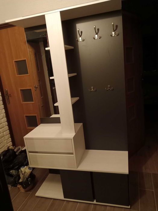Wynajmę pokój z balkonem