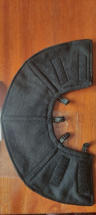 Ветеринарний комір Collar розмір 22-25 для собаки