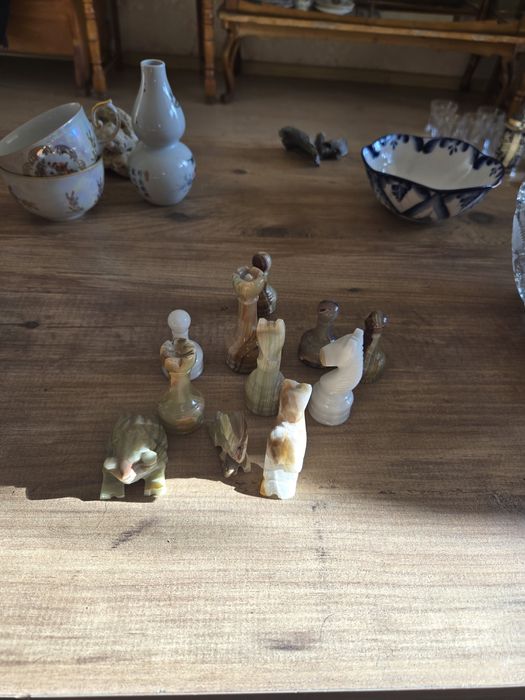 Продам  фигурки из оникса