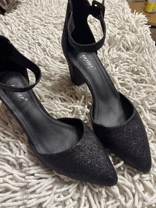 Buty damskie brokatowe