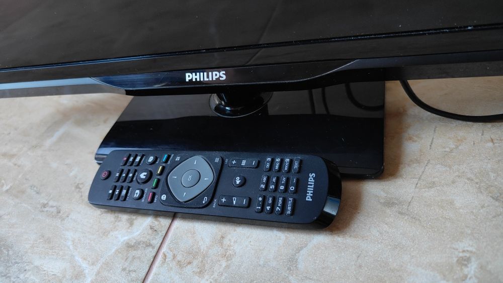 Monitor Philips 24" z funkcją TV