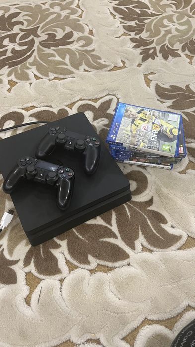 playstation 4 em otima condições