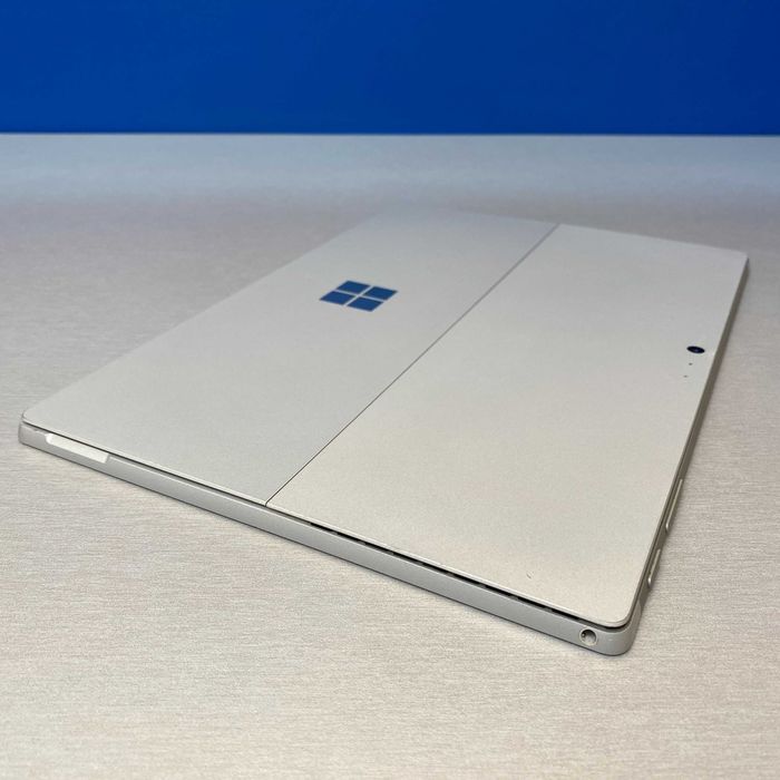 Microsoft Surface Pro 5 - 12.3" (i5-7300U/8GB/256GB SSD)64284427558403123