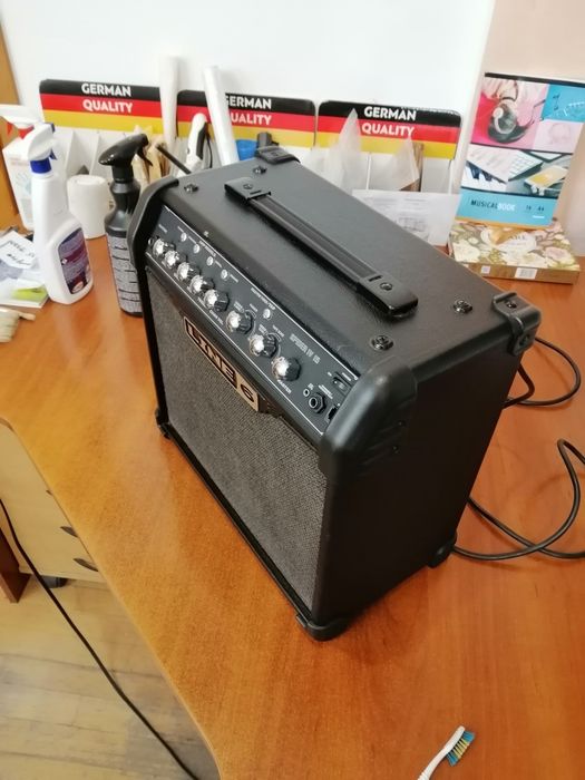 Комбопідсилювач, комбік Line 6 spider 4    15W