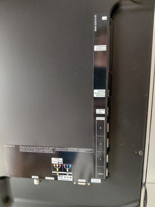 TV Samsung muito bem estimada