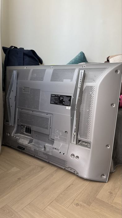 Телевізор Panasonic TH-42PA30