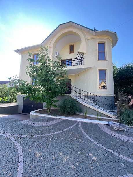 продається будинок с Годилів