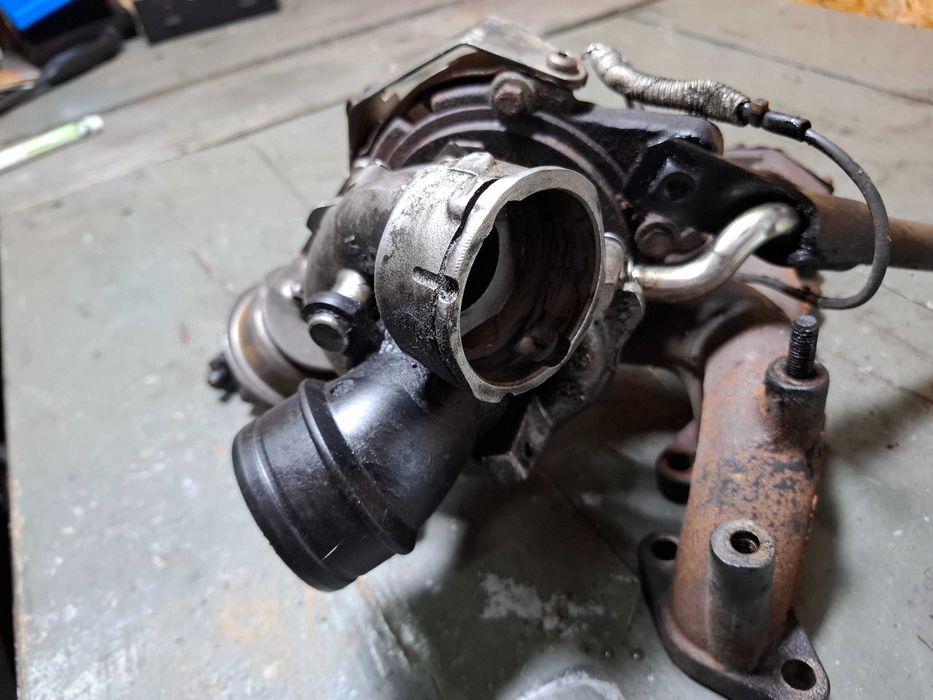 turbo turbina turbosprężarka audi seat skoda vw 2.0 tdi 170km BMN BMR