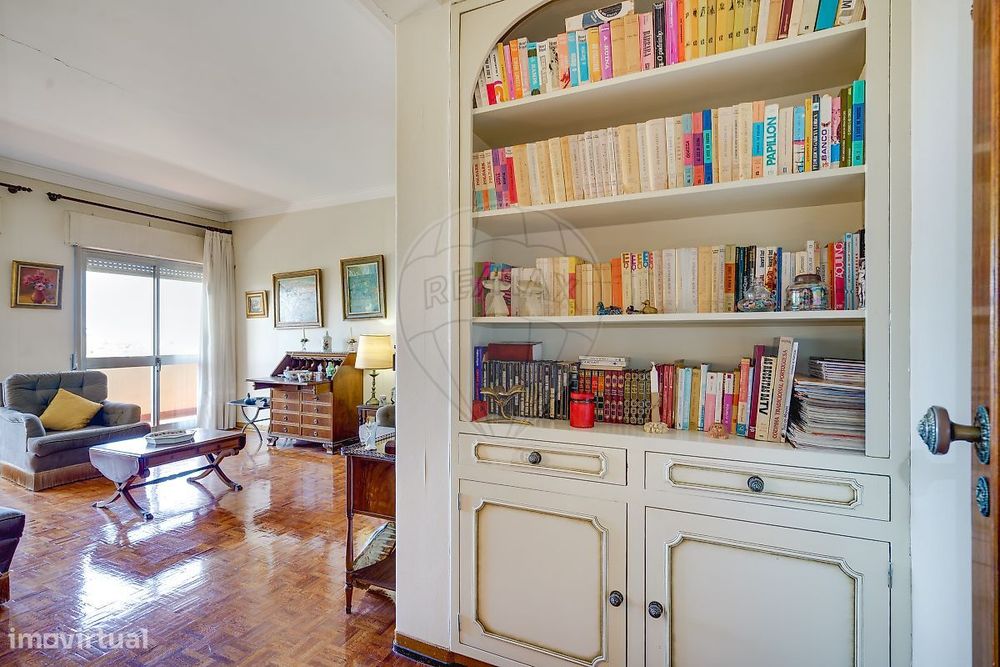 Apartamento T5 para venda