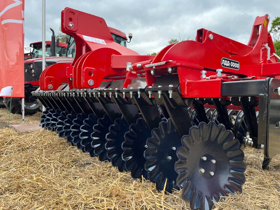 Лущильник дисковий демферна стійка каток СТС дискатор, борона дискова