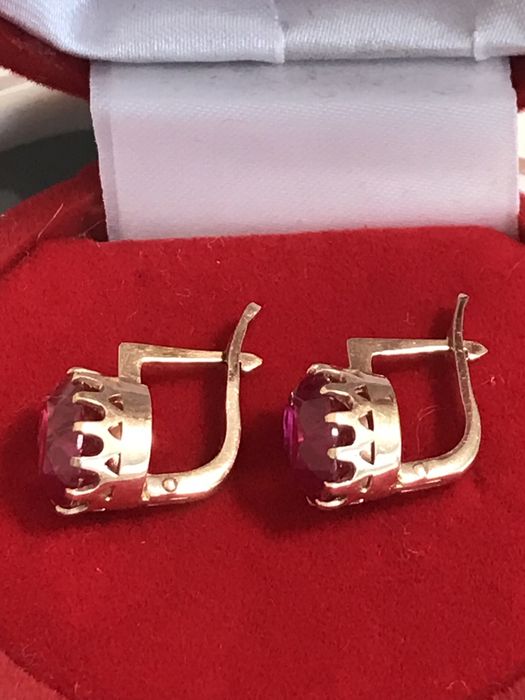 Золоті сережки з рубіном 583п. Золотые сережки СССР