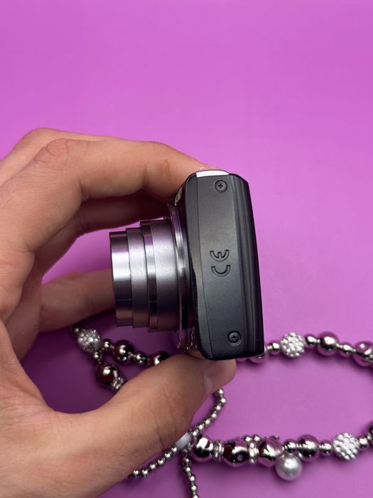 Aparat Canon IXUS 145 jak nowy digicam viral retro fotki