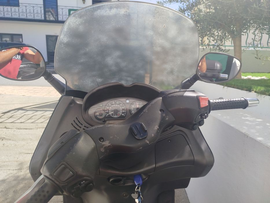 Piaggio x8 250CC
