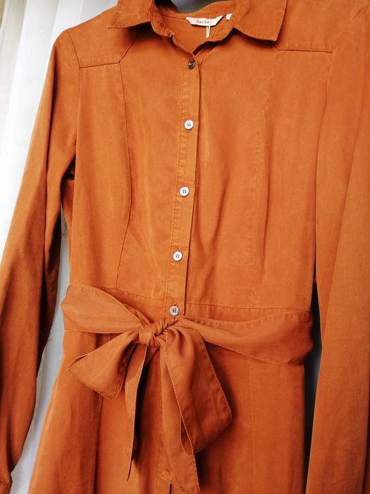 Vestido camiseiro com cinto laranja - Salsa (NOVO C/ETIQUETA)