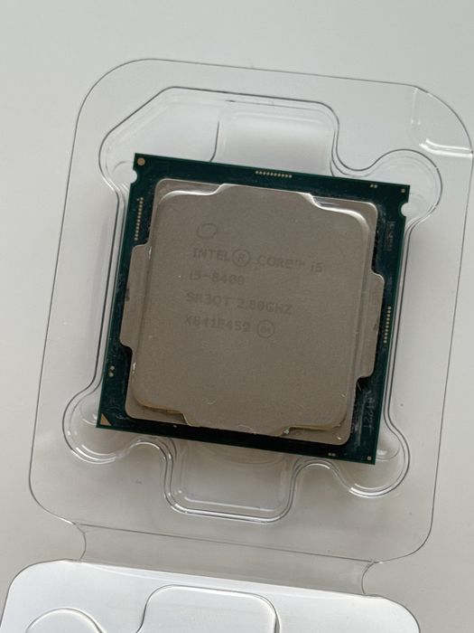Процесор Intel Core i5-8400