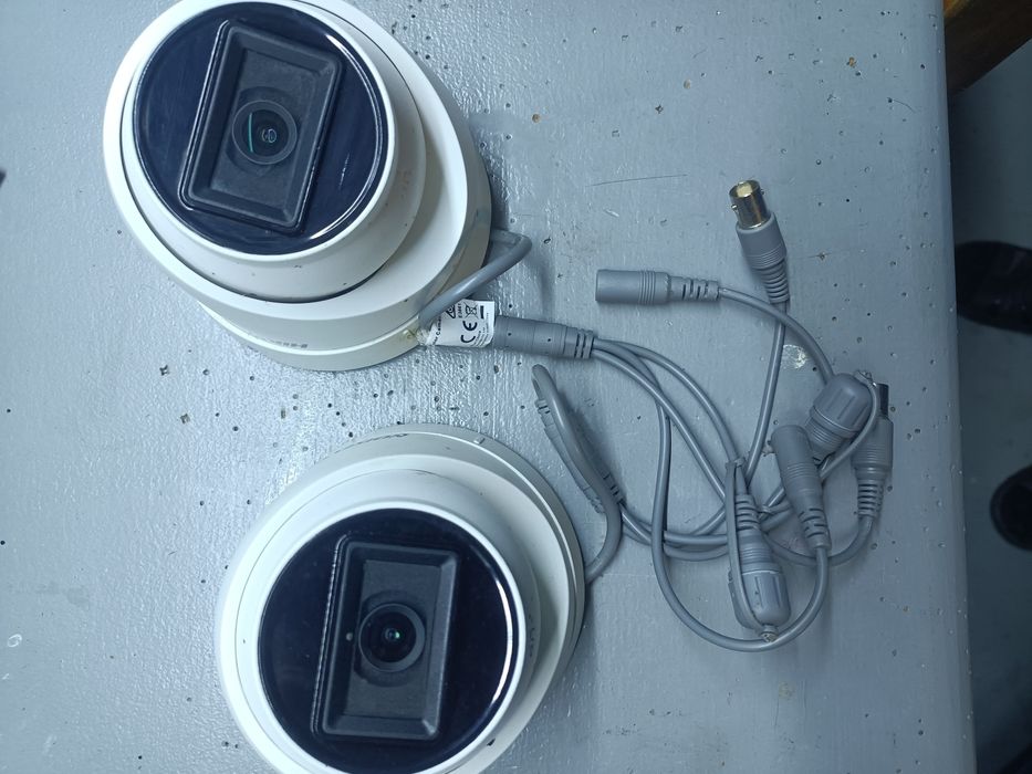 Rejestrator Hikvision + dysk 1 TB i 2 kamery