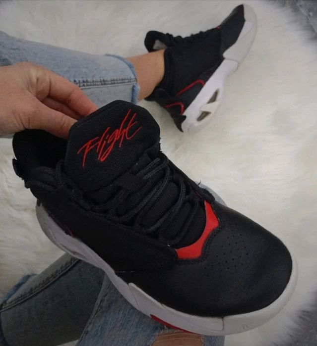 Buty koszykarskie Nike Air Jordan Max Aura 4 rozmiar 38.5 męskie