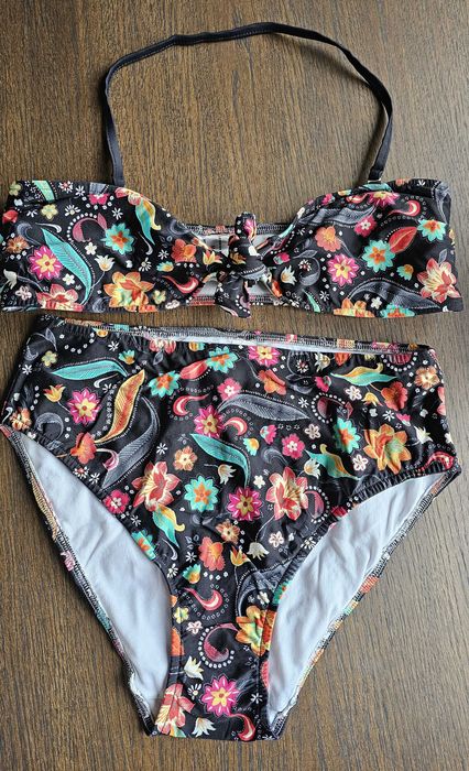 Strój dwuczęściowy Guillermina Baeza roz. M