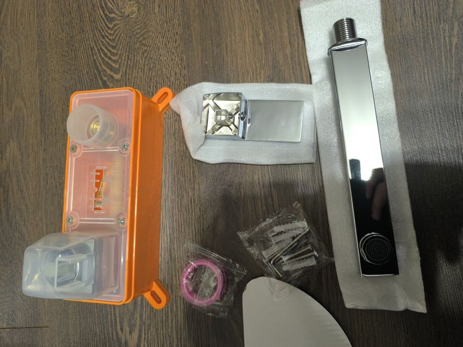 Змішувач прихованого монтажу для ванни або раковини