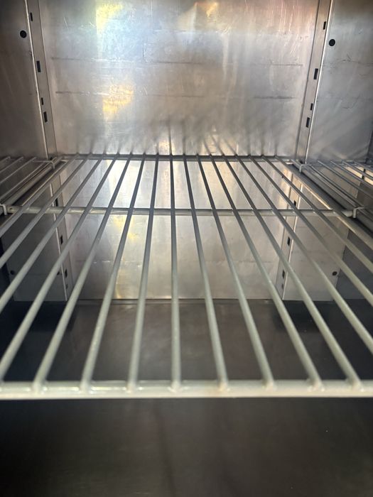 FRIGORÍFICO INDUSTRIAL 2,58M – PERFEITO ESTADO