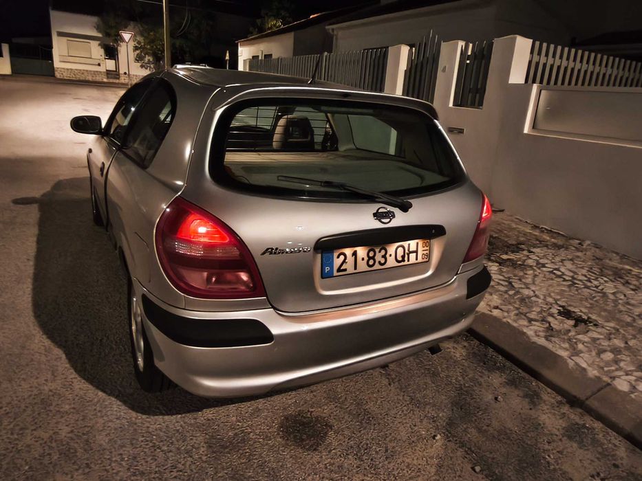 Nissan Almera 2200cc 110cv
