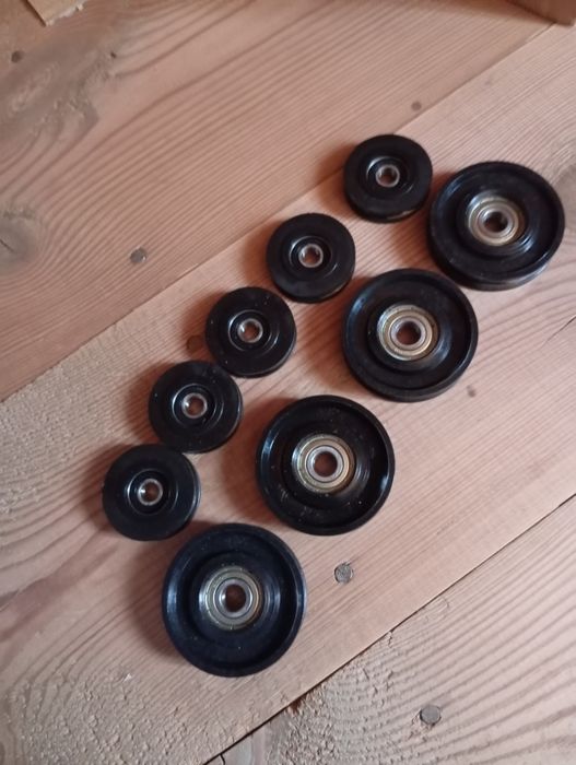 Ролики, трос для фітнесстанції