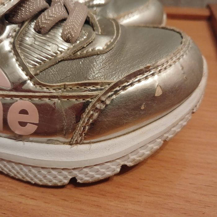 Кросівки для дівчинки