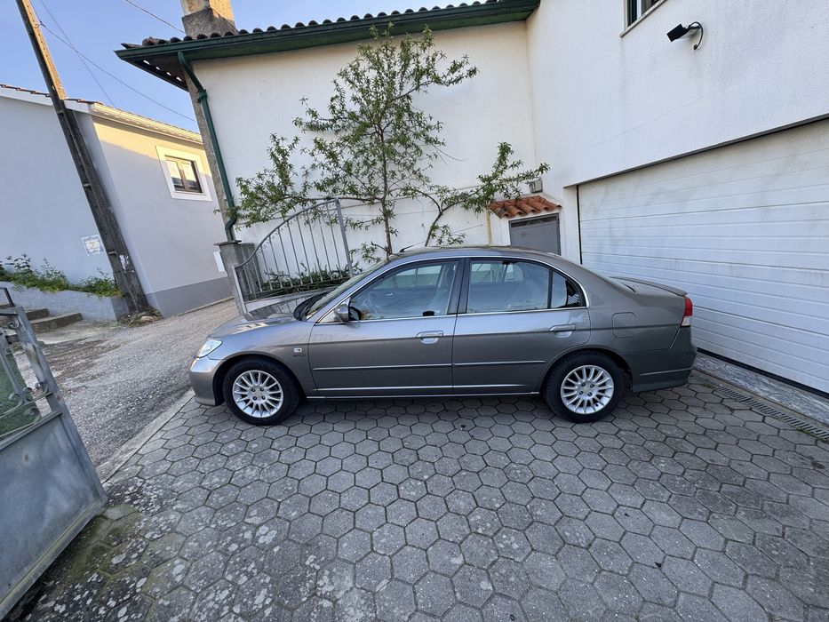 Honda Civic 1.3 IMA Económico