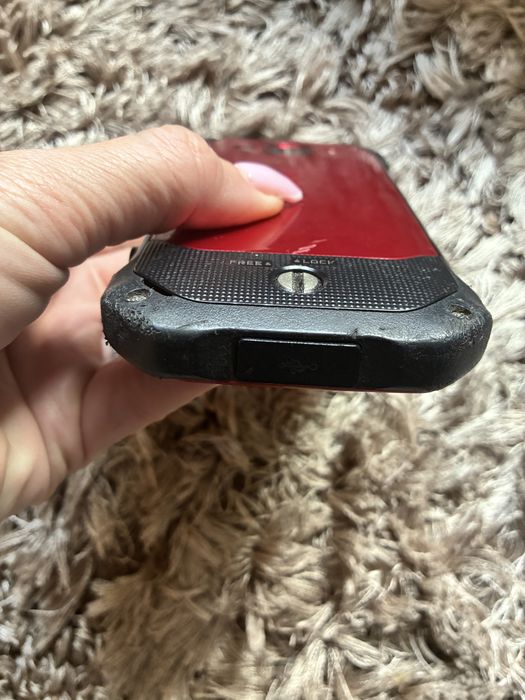 Kyocera Torque G03 japonski smartfon