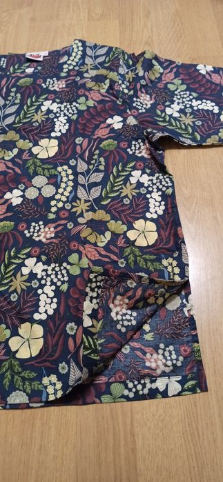 Bluzka damska bluzeczka 46