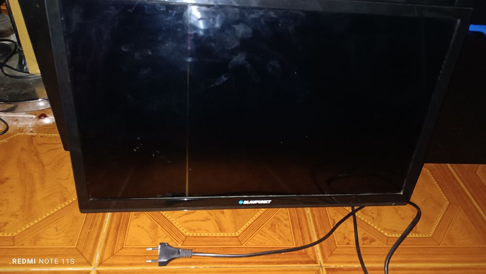 Televisão LED 23.6 Polegadas
