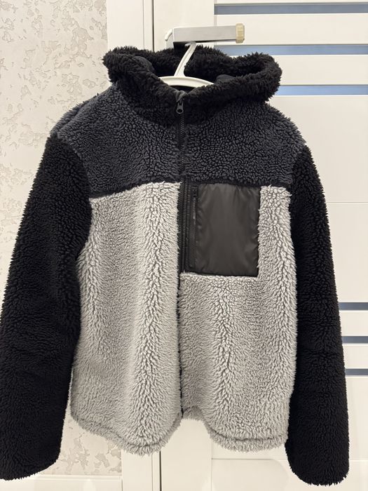 Продам толстовку Тeddy H&M