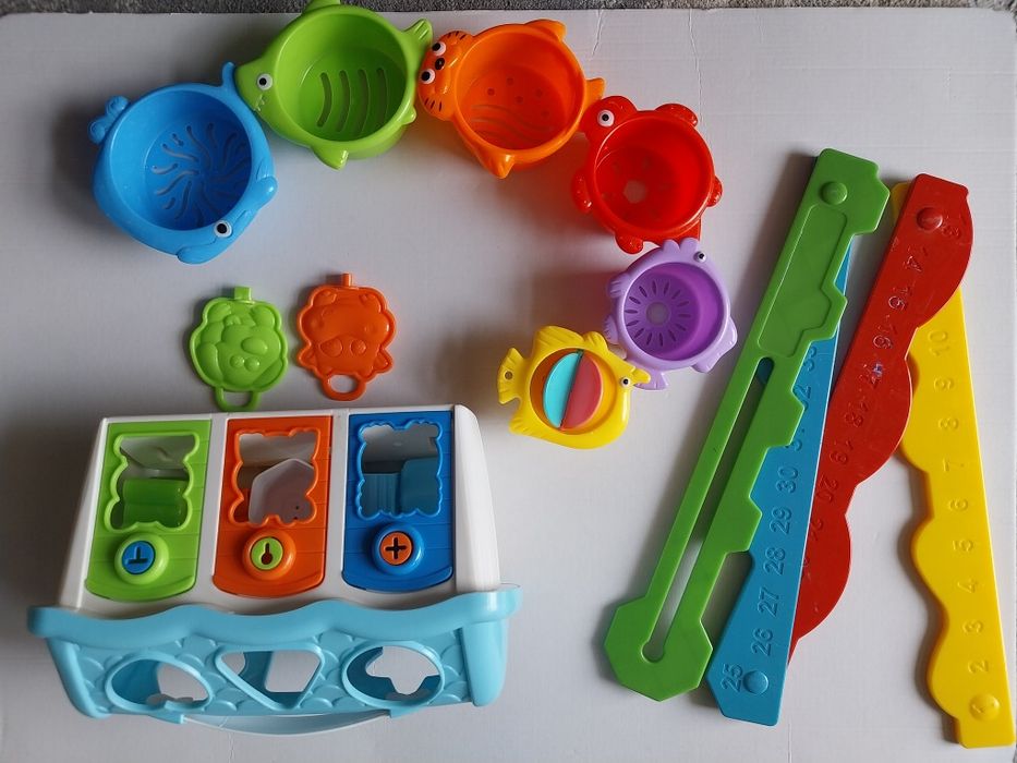 Zestaw zabawki  interaktywne dla malucha dziecka