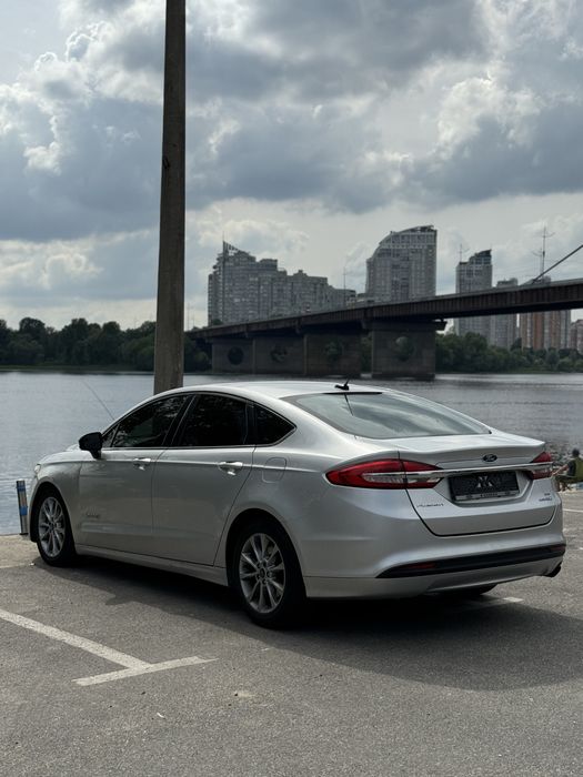 Гибрид фьюжн. Продам Ford Fusion.возможен выкуп