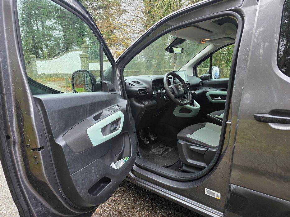 Citroen berlingo 1.2 gasolina 7lugares