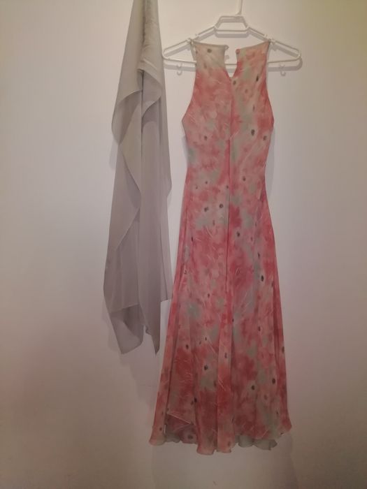 Vestido de cerimónia + echarpe