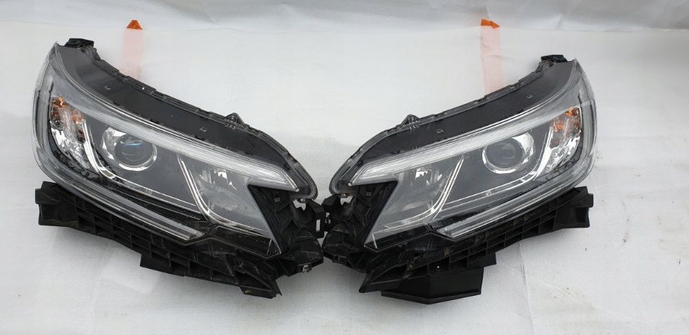 Бампер передок с разборки Honda CRV 12- HR-V 13- FR-V CR-Z Jazz III IV