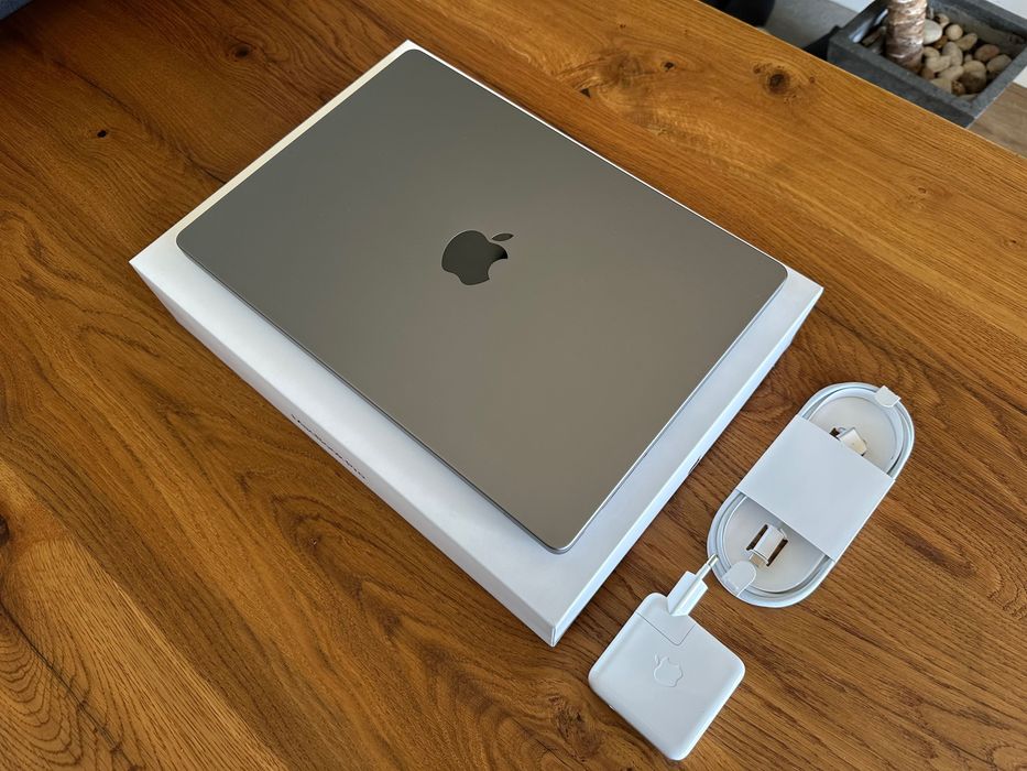 Apple MacBook Pro 14 M1 Pro 2021 16GB 1TB Grey - bardzo zadbany, pudełko