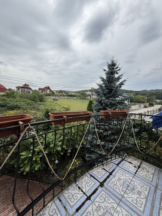 Оренда будинку Винники, 300м.2, вул.Білозіра, ділянка 12 сот.,1000$+КП