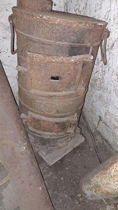 Буржуйка військового типу