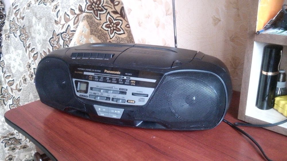 Магнитофон Panasonik RX-DS11